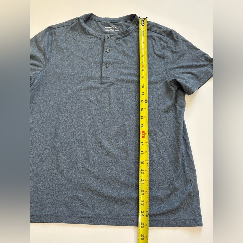 Untuckit Set of 2 Short Sleeve Tshirts Clarendon & Kanzler Blue and Red Size S - Picture 11 of 13